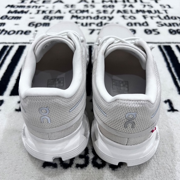 On Cloud 6 Women Running Casual Shoes - Pearl White Colorway - Picture 6 of 9
